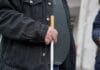 Život slijepih i slabovidnih osoba: Prepreke nisu samo na ulicama, već i u sistemu Bijeli štap, slijepa i slabovidna osoba, slijepi, slijepa osoba