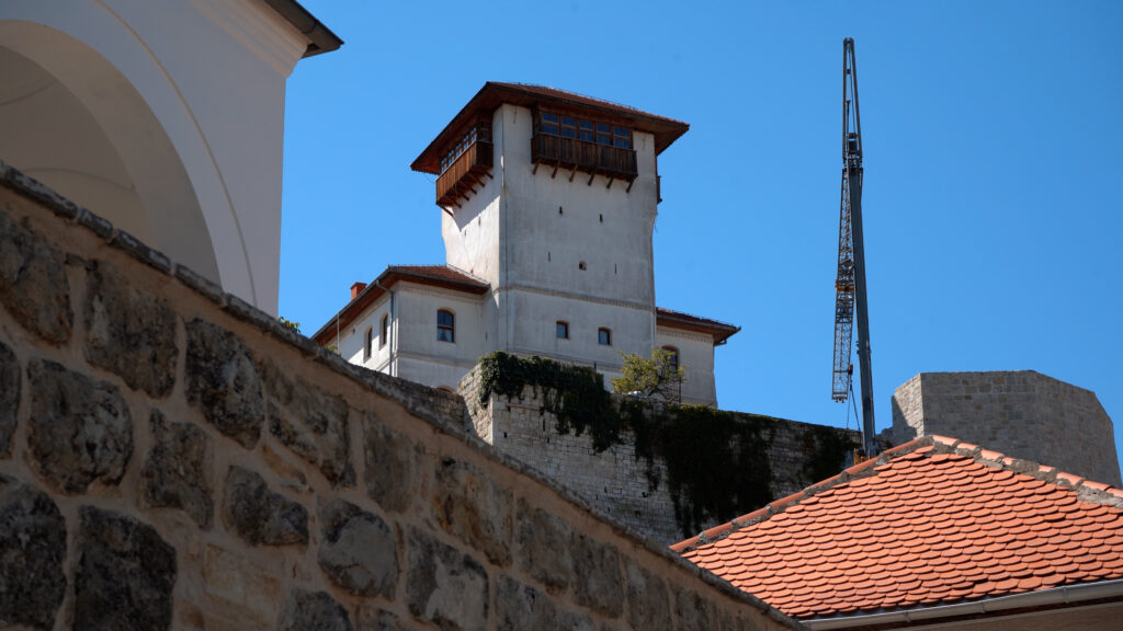 Gradačac: Od Kule Zmaja od Bosne do jezera i okusa šljive