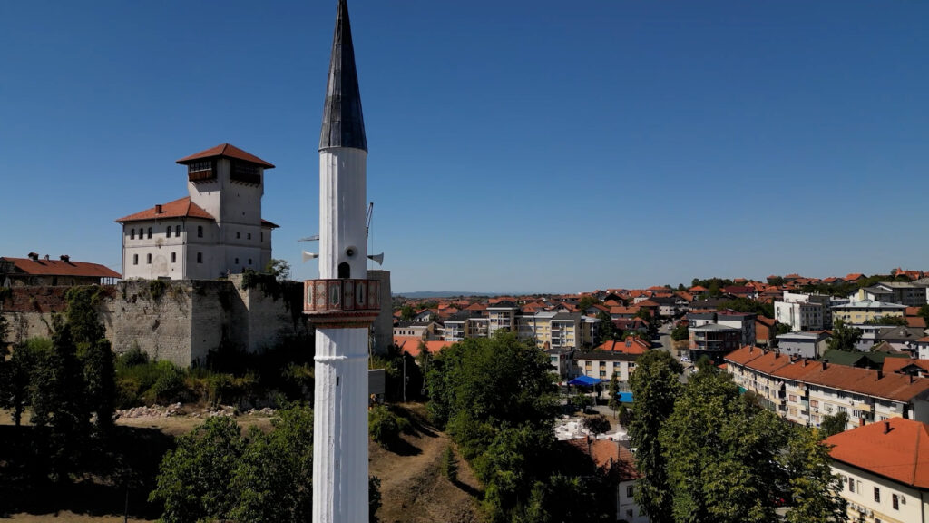 Gradačac: Od Kule Zmaja od Bosne do jezera i okusa šljive