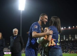 Porodica Edina Džeke poslala mu emotivnu poruku nakon oproštaja od reprezentacije