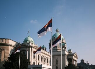 Danas izbori u Srbiji: Više od 6,4 miliona građana bira novi parlament