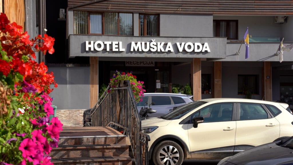 Kladanj: Od Muške vode i Konjuha do pećina i planinskih avantura
