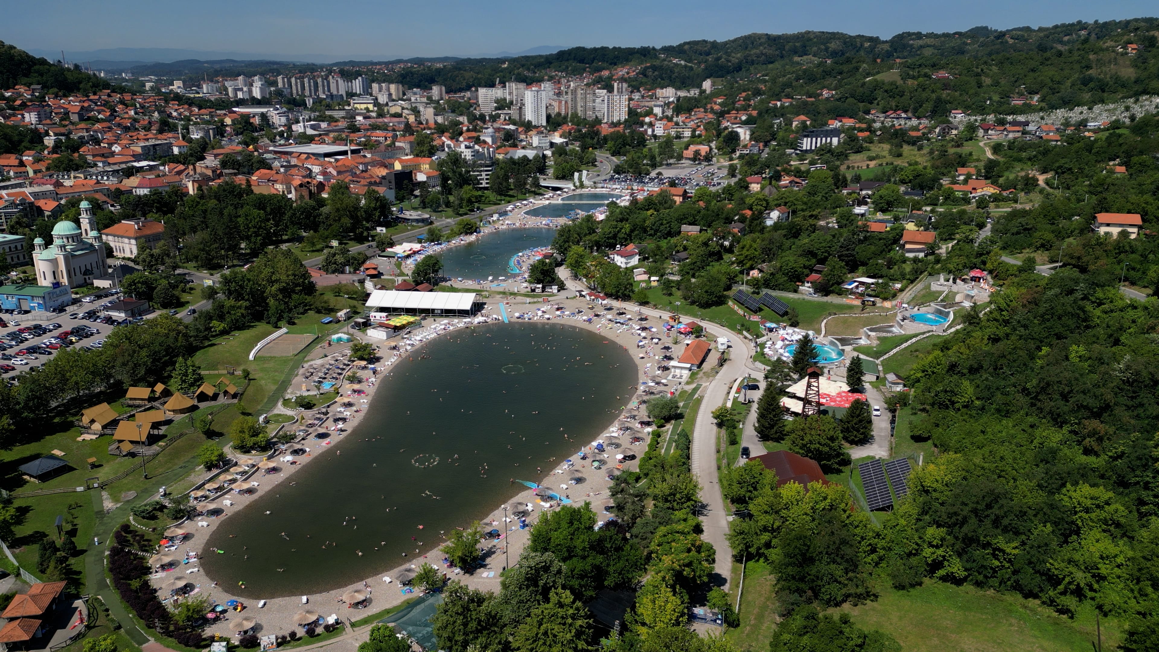 Tuzla Panonska jezera dron 2026 Tuzla: Grad soli, Panonskih jezera i priča koje vrijedi otkriti