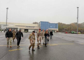 Delegacija Italije stigla u BiH nakon pada helikoptera EUFOR-a Delegacija Italije stigla u BiH nakon pada helikoptera EUFOR-a